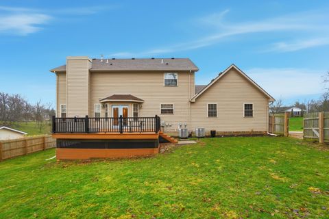 Tiny photo for 465 Carillion Drive, Springfield, OH 45503 (MLS # 226000713)