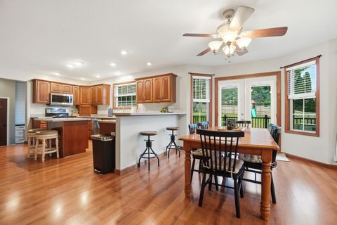 Tiny photo for 465 Carillion Drive, Springfield, OH 45503 (MLS # 226000713)