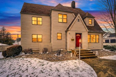 Homes For Sale - 152 E South Street<br/> Jackson County, Jackson, OH 45640