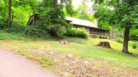 Photo for 620 Mcgrery Road SE