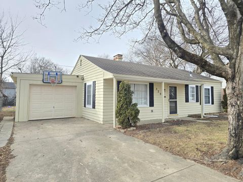 Photo of 329 Weymouth Lane, Columbus, OH 43228 (MLS # 226002983)