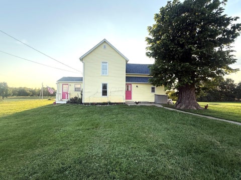 Photo of 3350 Blacklick Road NW, Baltimore, OH 43105 (MLS # 226032865)