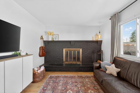 Tiny photo for 5231 Arrowood Court, Columbus, OH 43229 (MLS # 226000923)