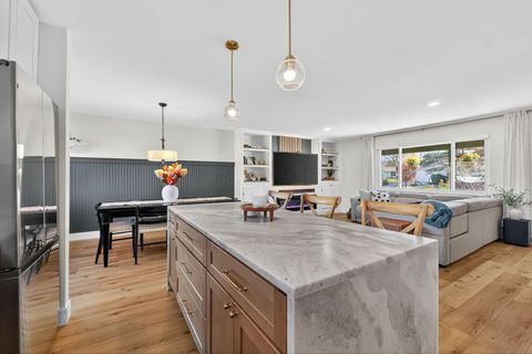 Tiny photo for 5231 Arrowood Court, Columbus, OH 43229 (MLS # 226000923)