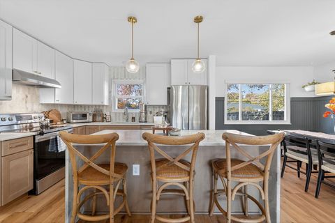 Tiny photo for 5231 Arrowood Court, Columbus, OH 43229 (MLS # 226000923)