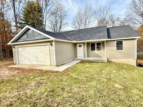 Photo of 703 Greenbriar Circle, Howard, OH 43028 (MLS # 226040895)
