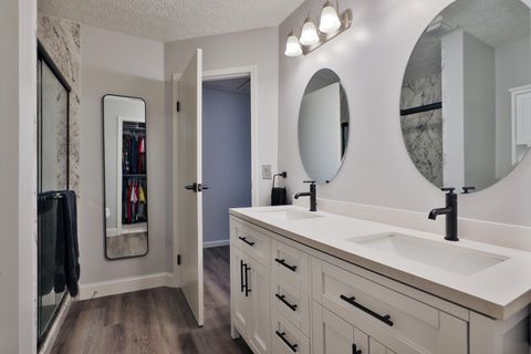 Tiny photo for 2579 Trotterslane Drive, Columbus, OH 43235 (MLS # 225044654)