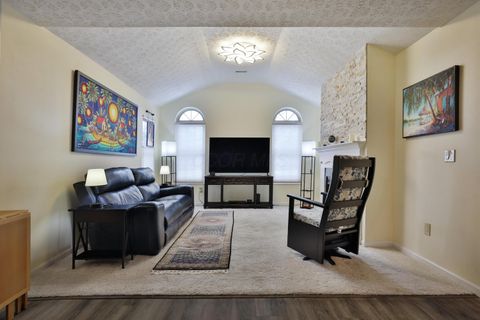 Tiny photo for 2579 Trotterslane Drive, Columbus, OH 43235 (MLS # 225044654)