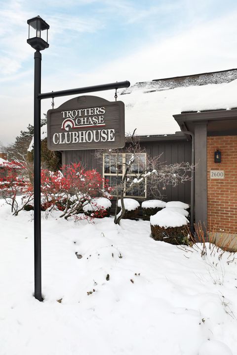 Tiny photo for 2579 Trotterslane Drive, Columbus, OH 43235 (MLS # 225044654)