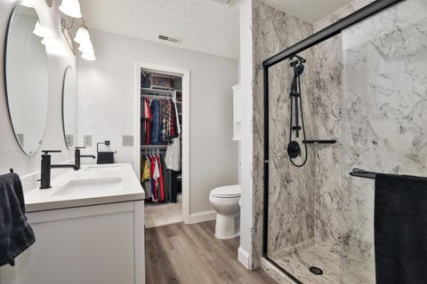 Tiny photo for 2579 Trotterslane Drive, Columbus, OH 43235 (MLS # 225044654)