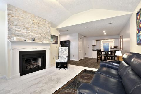 Tiny photo for 2579 Trotterslane Drive, Columbus, OH 43235 (MLS # 225044654)