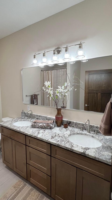 Tiny photo for 1564 Brooke Park Drive, Circleville, OH 43113 (MLS # 226031039)