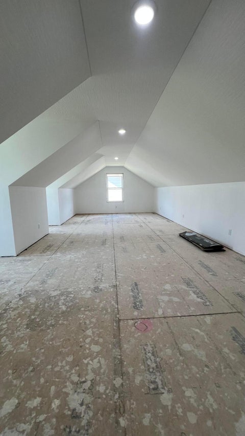 Tiny photo for 1564 Brooke Park Drive, Circleville, OH 43113 (MLS # 226031039)