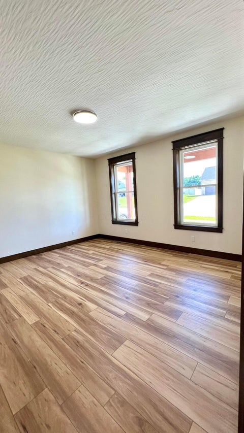 Tiny photo for 1564 Brooke Park Drive, Circleville, OH 43113 (MLS # 226031039)