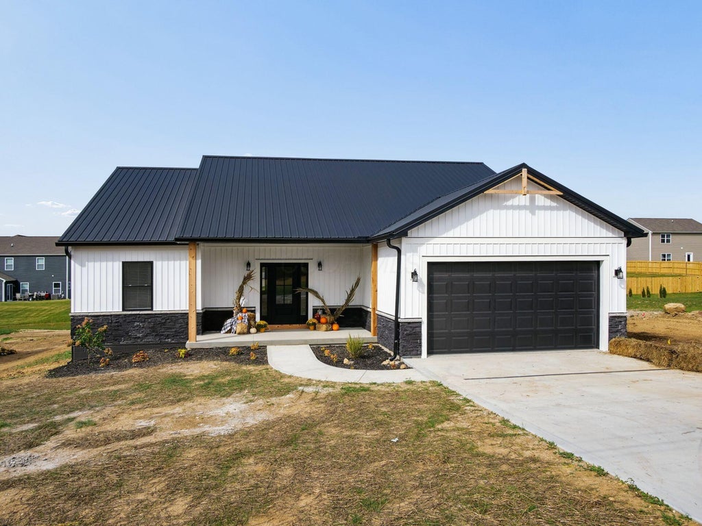 Photo of 1400 Township Rd 179, Bellefontaine, OH 43311 (MLS # 226035186)