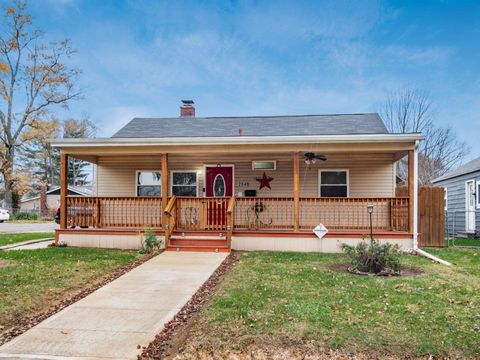 Photo of 2640 Howey Road, Columbus, OH 43211 (MLS # 225043926)
