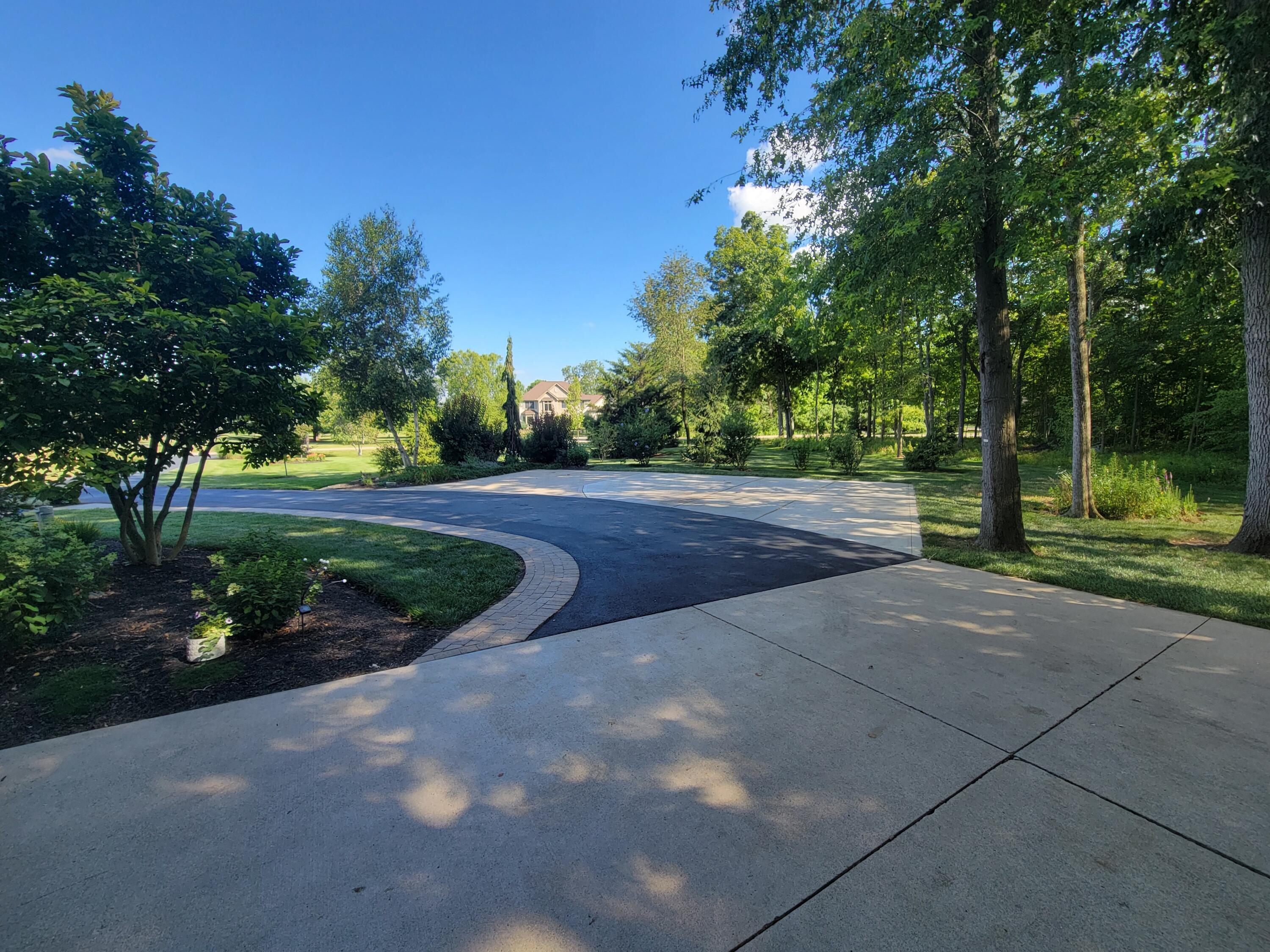 410 Trillium Drive, Galloway, Ohio image 22