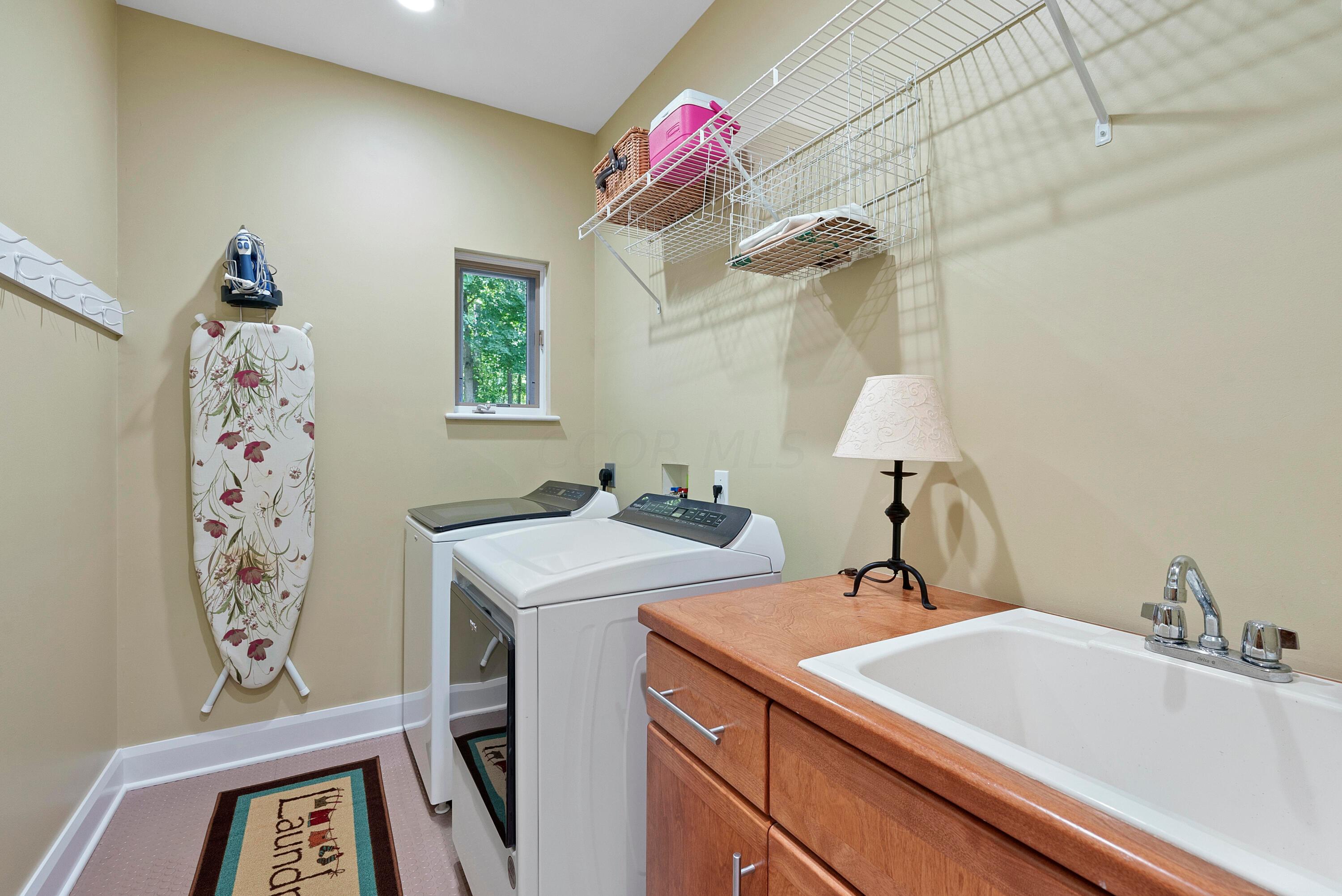 410 Trillium Drive, Galloway, Ohio image 40