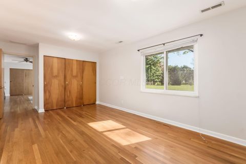 Tiny photo for 2715 Ione Court, Columbus, OH 43235 (MLS # 225039551)