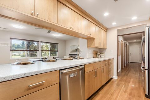 Tiny photo for 2715 Ione Court, Columbus, OH 43235 (MLS # 225039551)