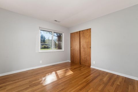 Tiny photo for 2715 Ione Court, Columbus, OH 43235 (MLS # 225039551)