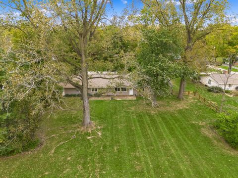 Tiny photo for 2715 Ione Court, Columbus, OH 43235 (MLS # 225039551)