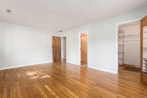 Tiny photo for 2715 Ione Court, Columbus, OH 43235 (MLS # 225039551)