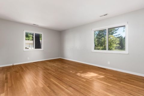 Tiny photo for 2715 Ione Court, Columbus, OH 43235 (MLS # 225039551)