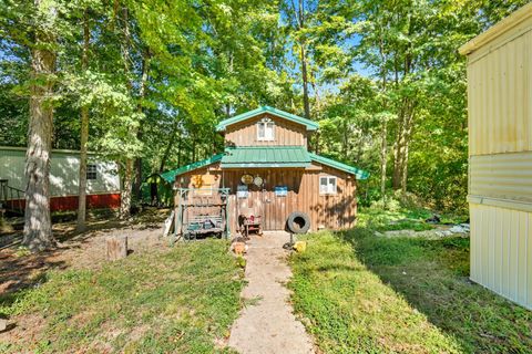 Tiny photo for 7069 Forest Circle, Hillsboro, OH 45133 (MLS # 226000734)