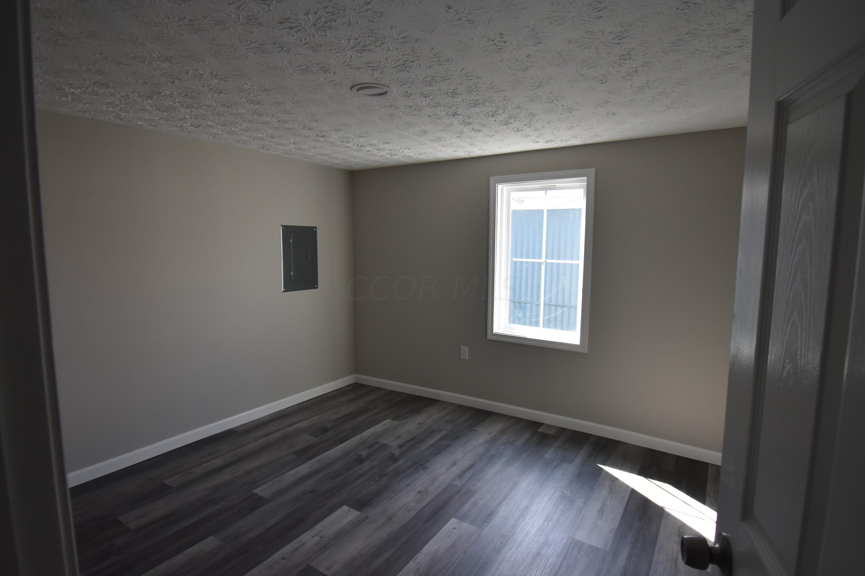 2500 Harrisburg Pike #19, Grove City, Ohio image 4