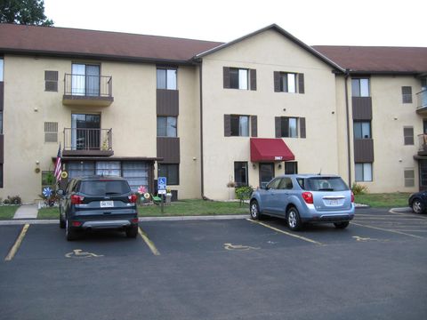 Photo of 3967 Karl Road 123 #123, Columbus, OH 43224 (MLS # 225031526) Photo of 3967 Karl Road 123 #123, Columbus, OH 43224 (MLS # 225031526)