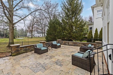 Tiny photo for 10 Pickett Place, New Albany, OH 43054 (MLS # 226000841)