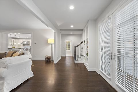 Tiny photo for 10 Pickett Place, New Albany, OH 43054 (MLS # 226000841)