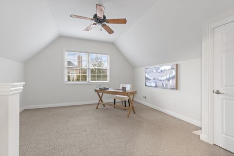 Tiny photo for 10 Pickett Place, New Albany, OH 43054 (MLS # 226000841)