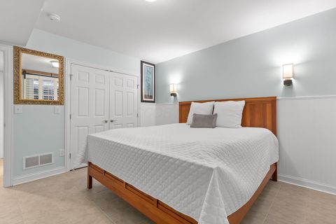 Tiny photo for 10 Pickett Place, New Albany, OH 43054 (MLS # 226000841)