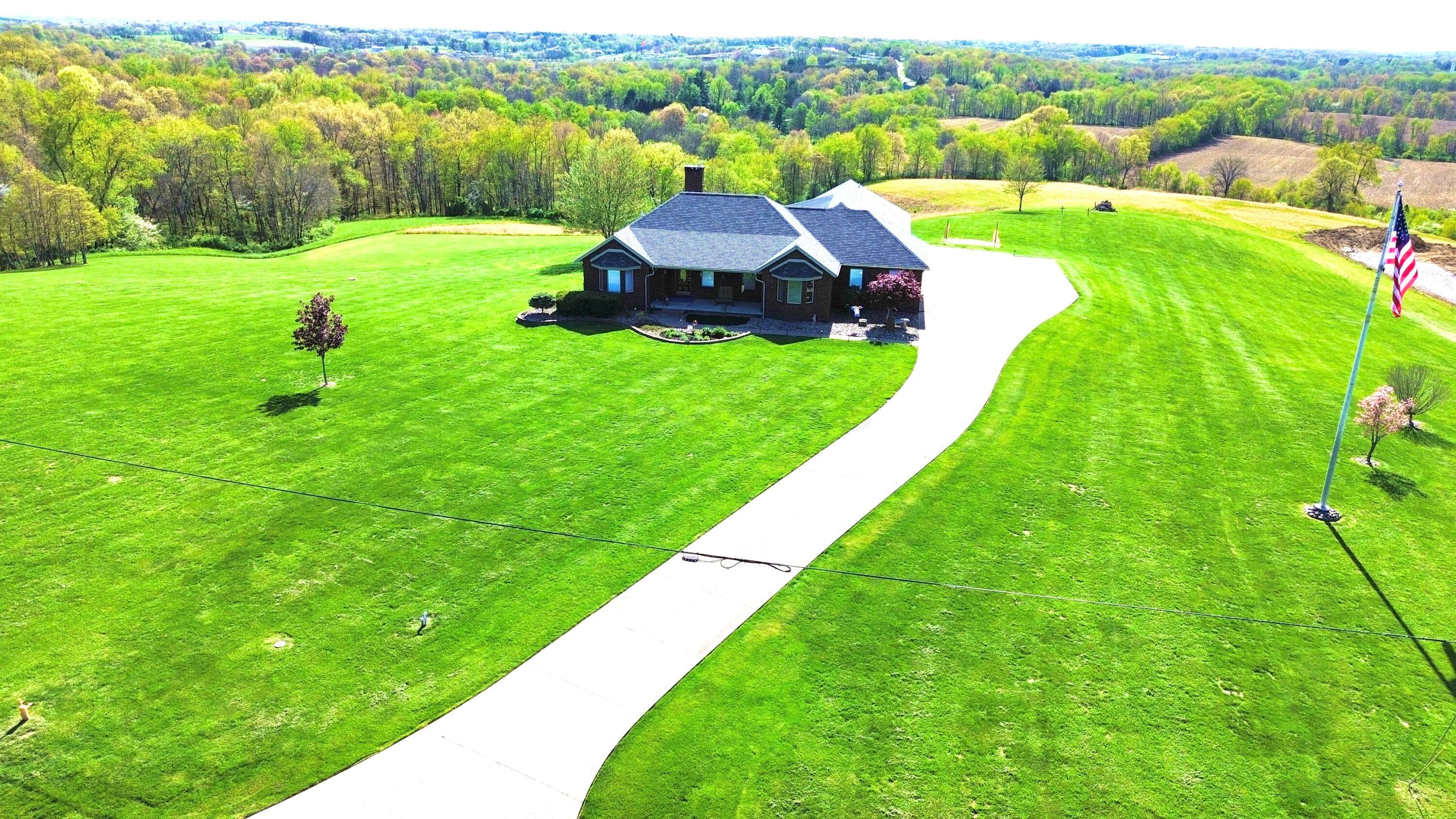 1305 Bald Hill Road, Zanesville, Ohio image 6