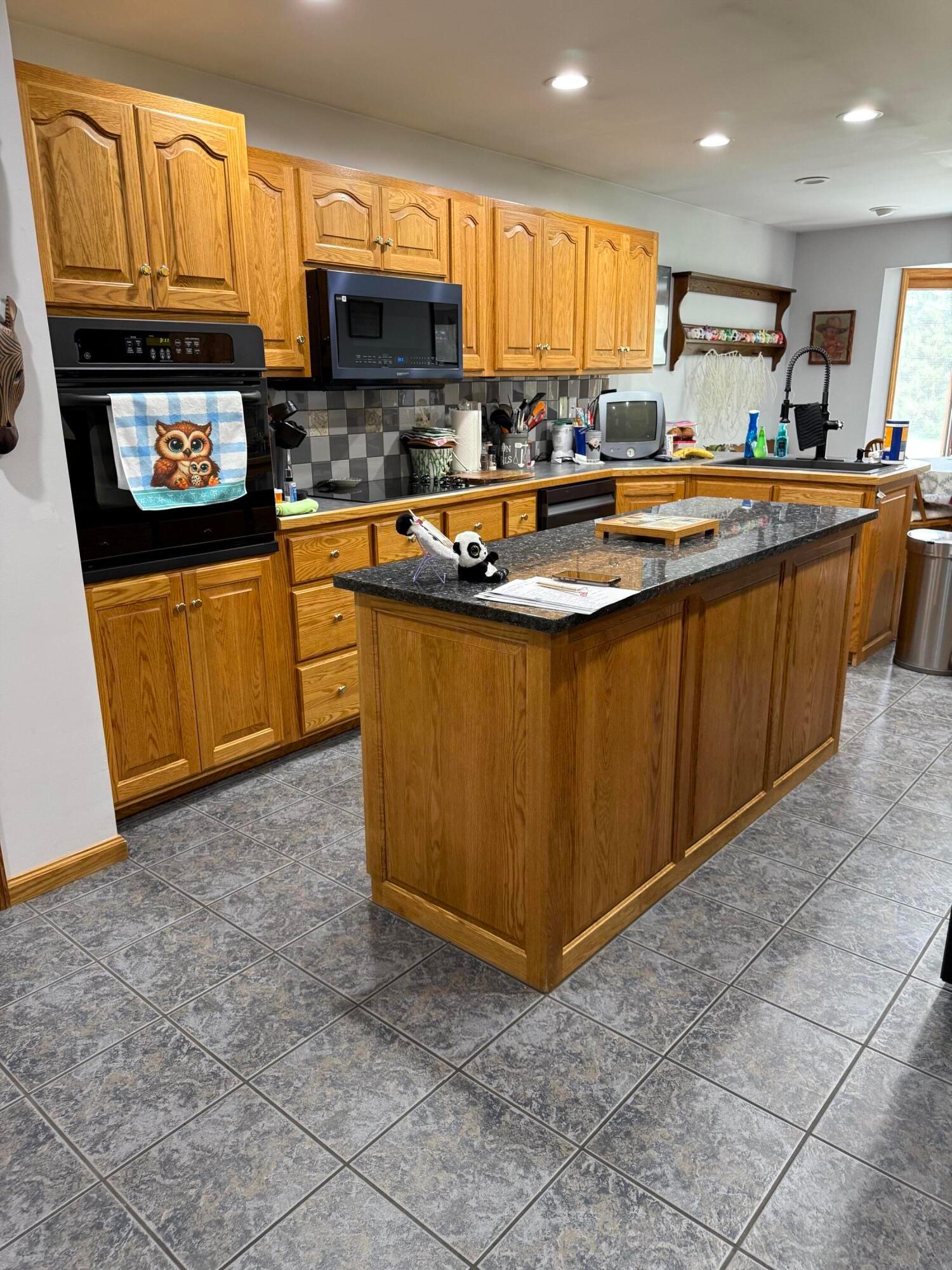 1305 Bald Hill Road, Zanesville, Ohio image 12