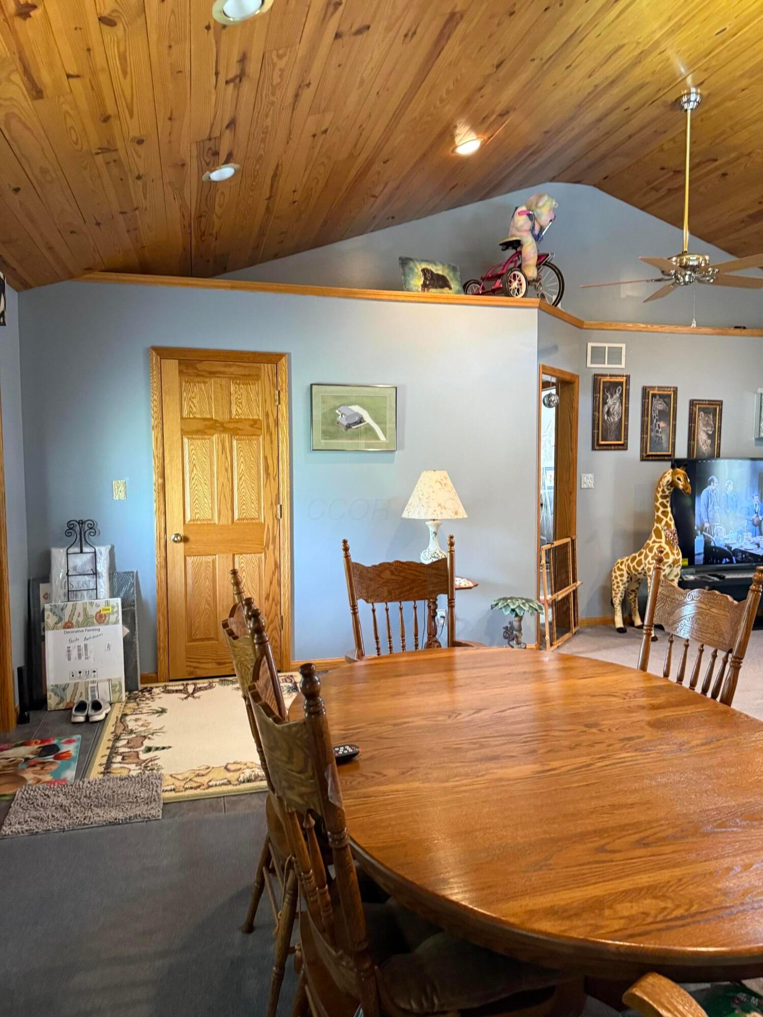 1305 Bald Hill Road, Zanesville, Ohio image 9