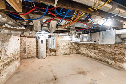 Tiny photo for 61 Dakota Avenue, Columbus, OH 43222 (MLS # 225044678)