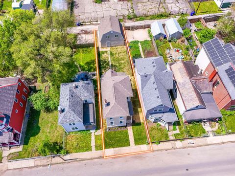 Tiny photo for 61 Dakota Avenue, Columbus, OH 43222 (MLS # 225044678)