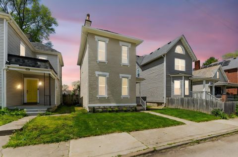 Tiny photo for 61 Dakota Avenue, Columbus, OH 43222 (MLS # 225044678)