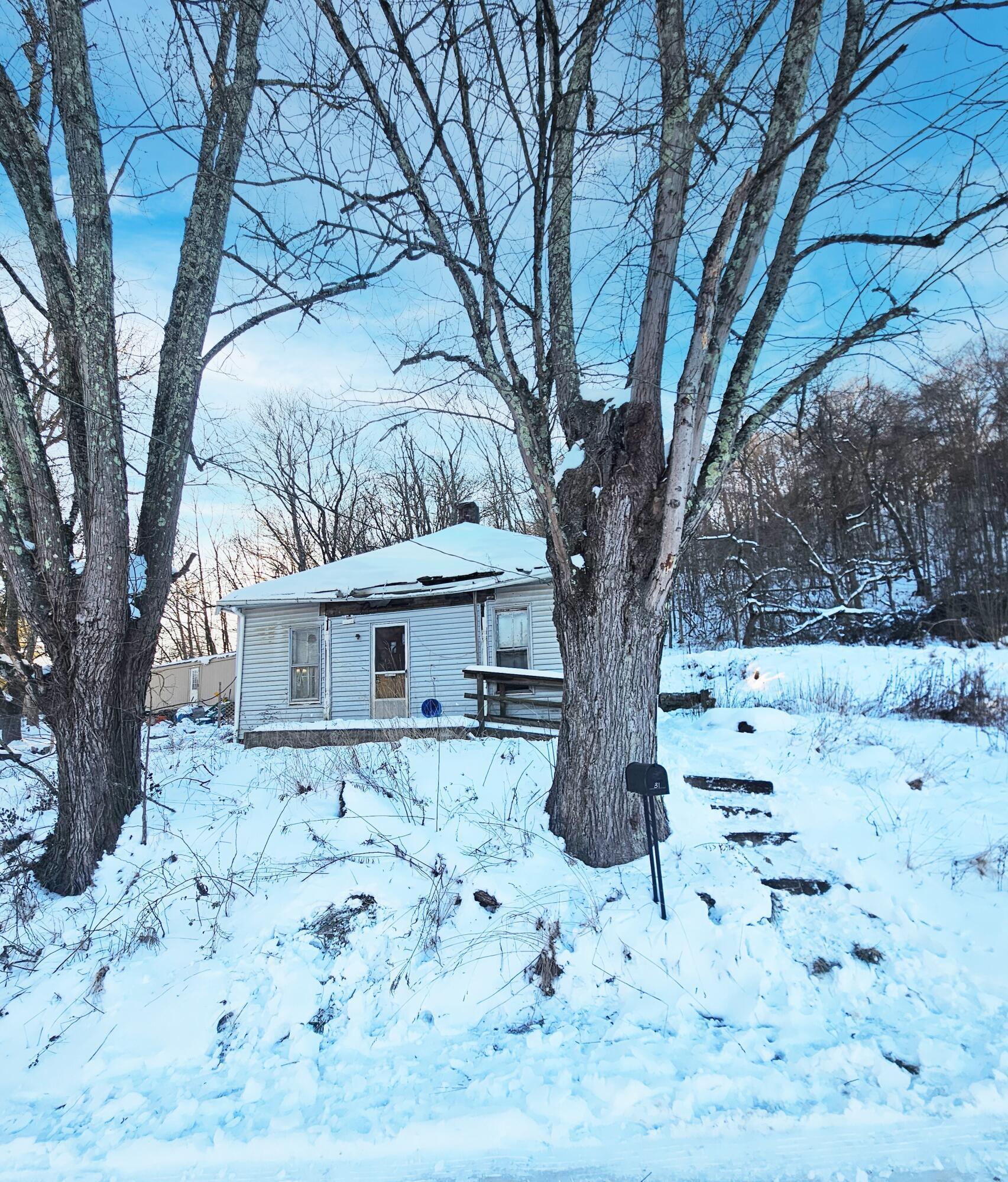 31 Locust Street, Glouster, Ohio image 2