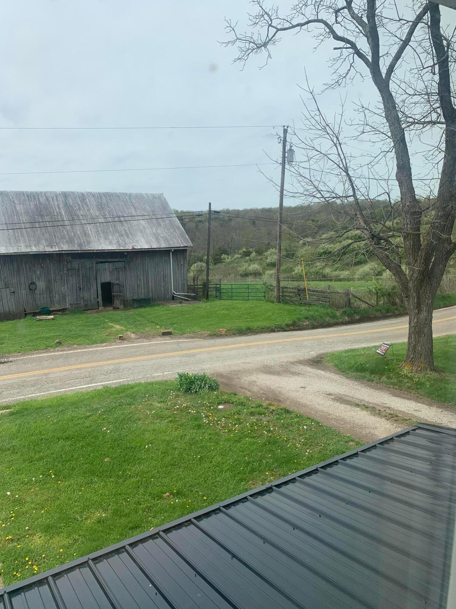 29500 Houston Road, Little Hocking, Ohio image 3