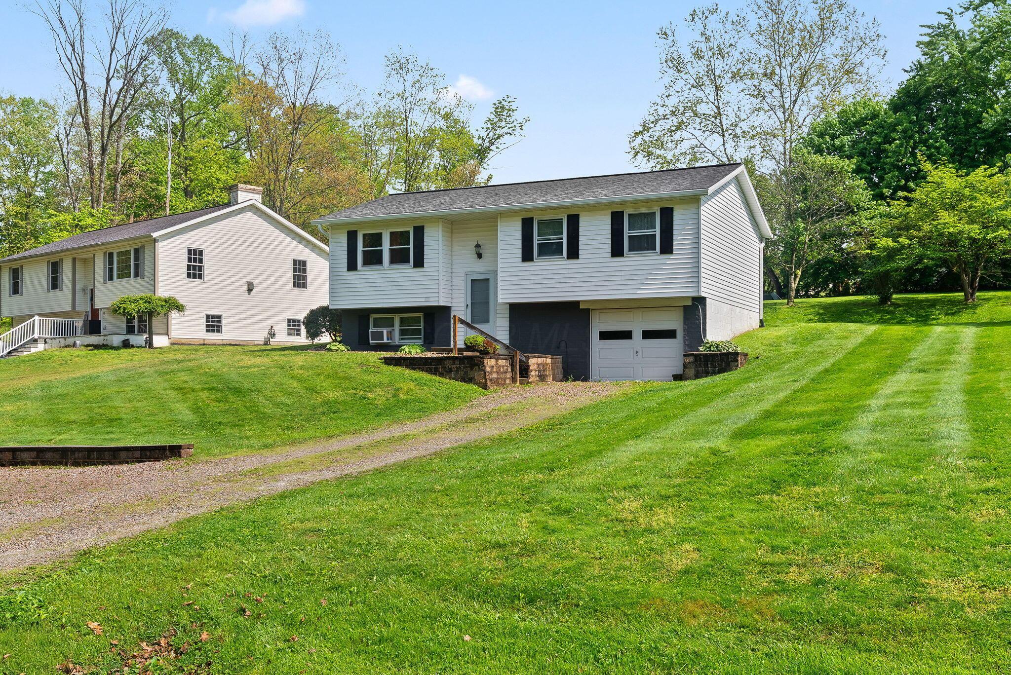 6415 Tanglewood Drive