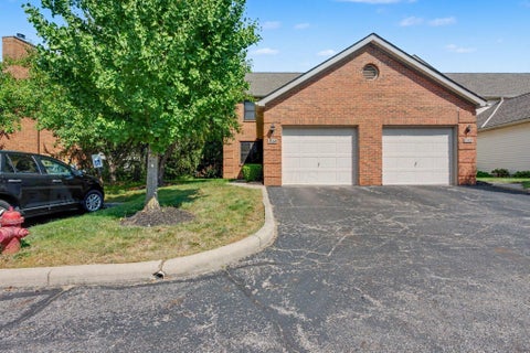Photo of 1164 Cambridge Way, Pickerington, OH 43147 (MLS # 226035581)