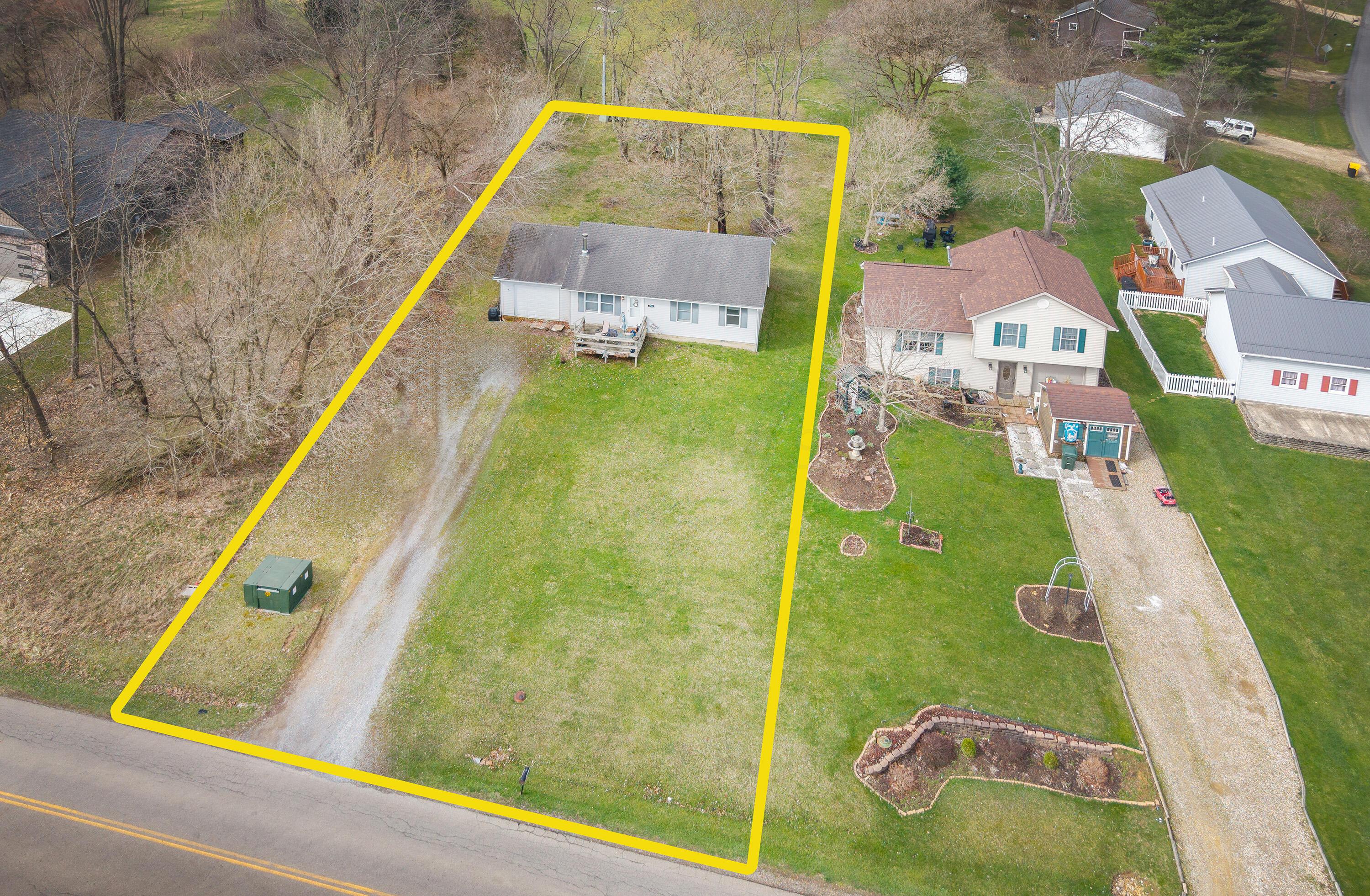 1709 Apple Valley Drive, Howard, Ohio image 14