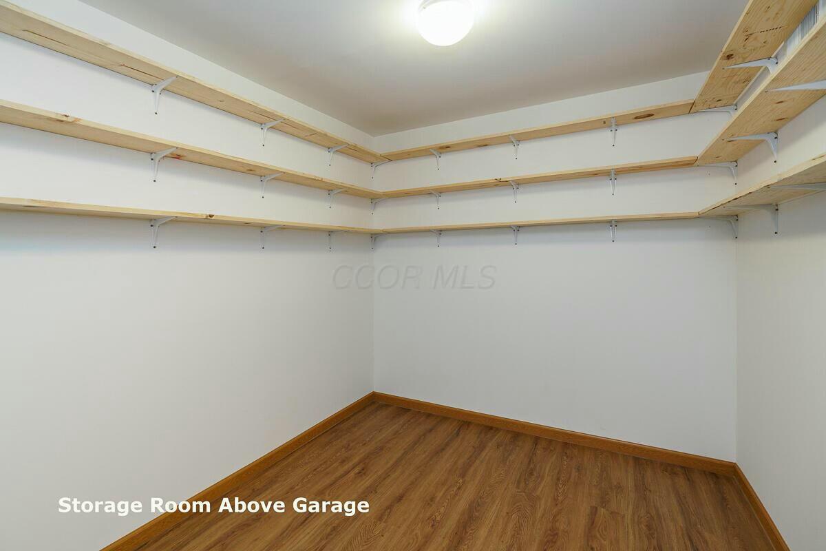 3644 Quarter Pole Lane, Grove City, Ohio image 33