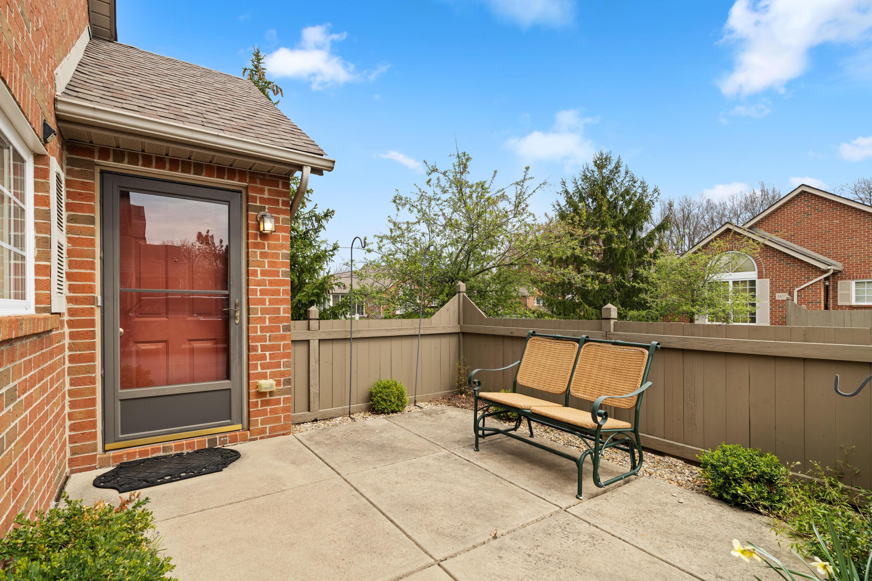6831 Ridge Rock Drive, New Albany, Ohio image 4