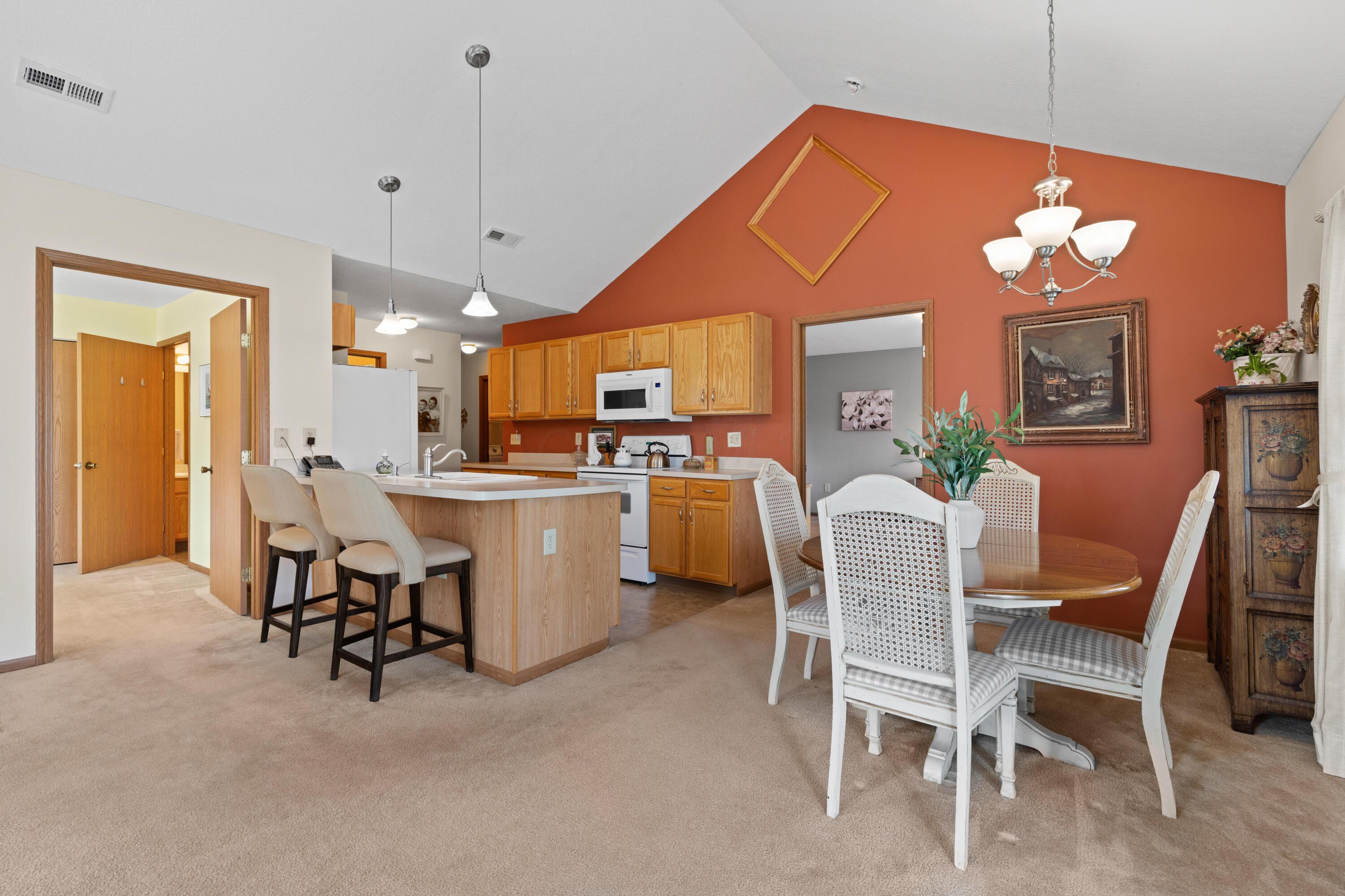 6831 Ridge Rock Drive, New Albany, Ohio image 8