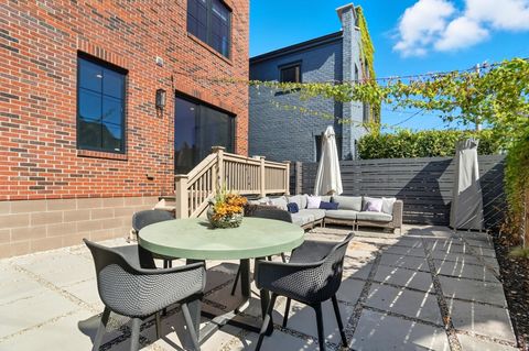 Tiny photo for 249 E Greenwood Avenue, Columbus, OH 43201 (MLS # 225037501)